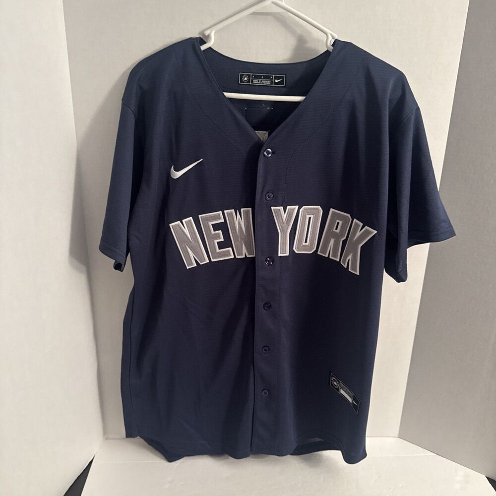 New York Yankees Aaron Judge #99 Nike Adult Jersey Sz Small NWOT
